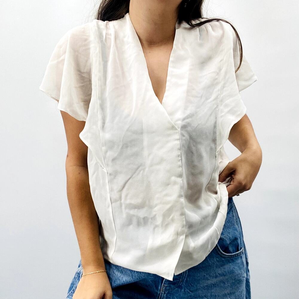 Go Silk white flutter sleeve silk flowy blouse